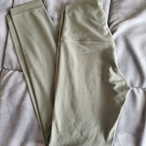 Lululemon Align leggings 25' Sage Green size 2